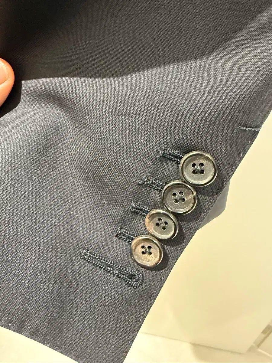 トムフォード トム フォード ウィンザー ダークネイビー スーツ 数 52