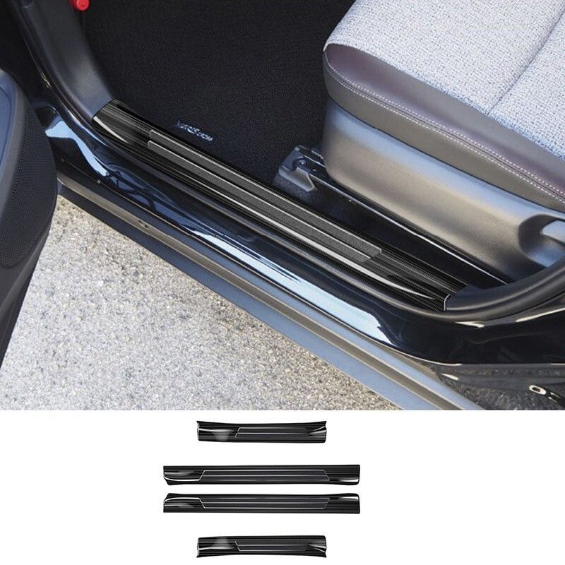 ヤリスクロス Yaris Cross スカッフプレート ステップガード カスタム パーツ