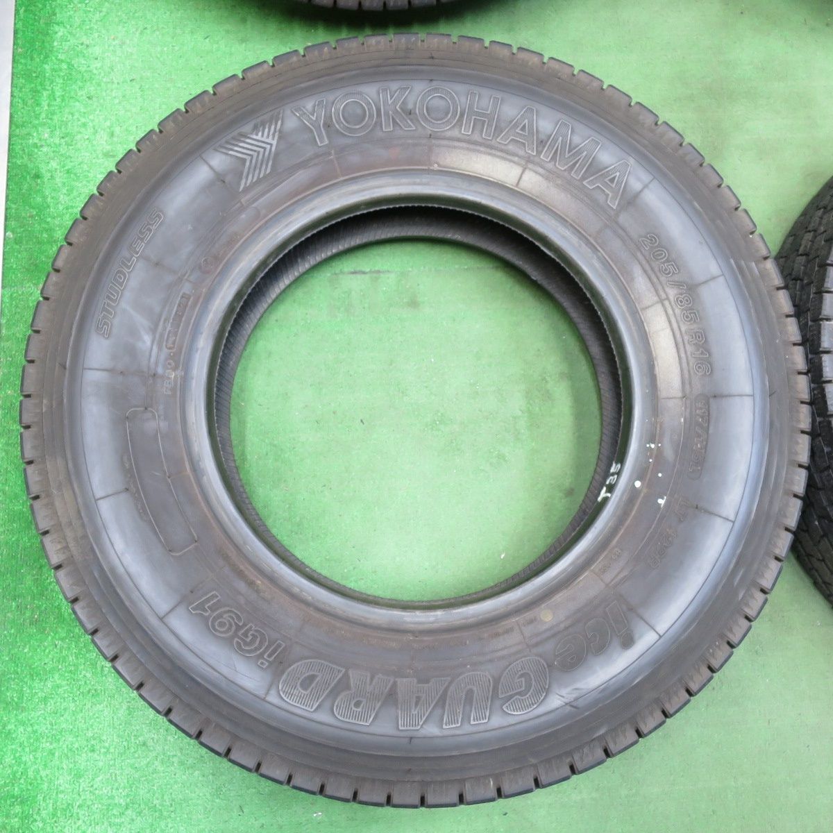 6本価格!22年☆トラック タイヤ 205/85R16 117/115L 12PR 6本価格!22年☆トラック タイヤ 205/85R16 117/115L 12PR