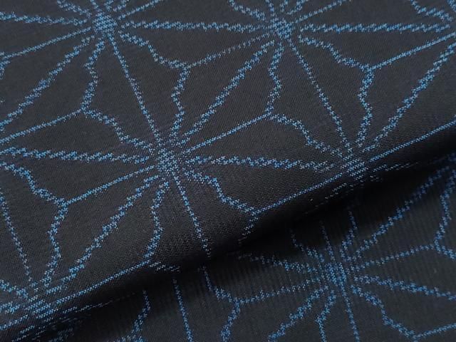 平和屋着物○本場大島紬 7マルキ 富田英雄作 麻の葉文様 証紙付き 正絹