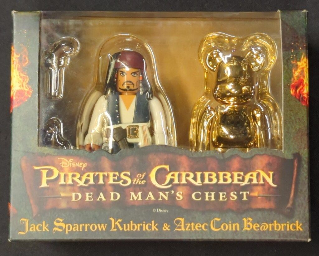 MEDICOMTOY KUBRICK 100%ジャックスパロウ&アステカコインBE