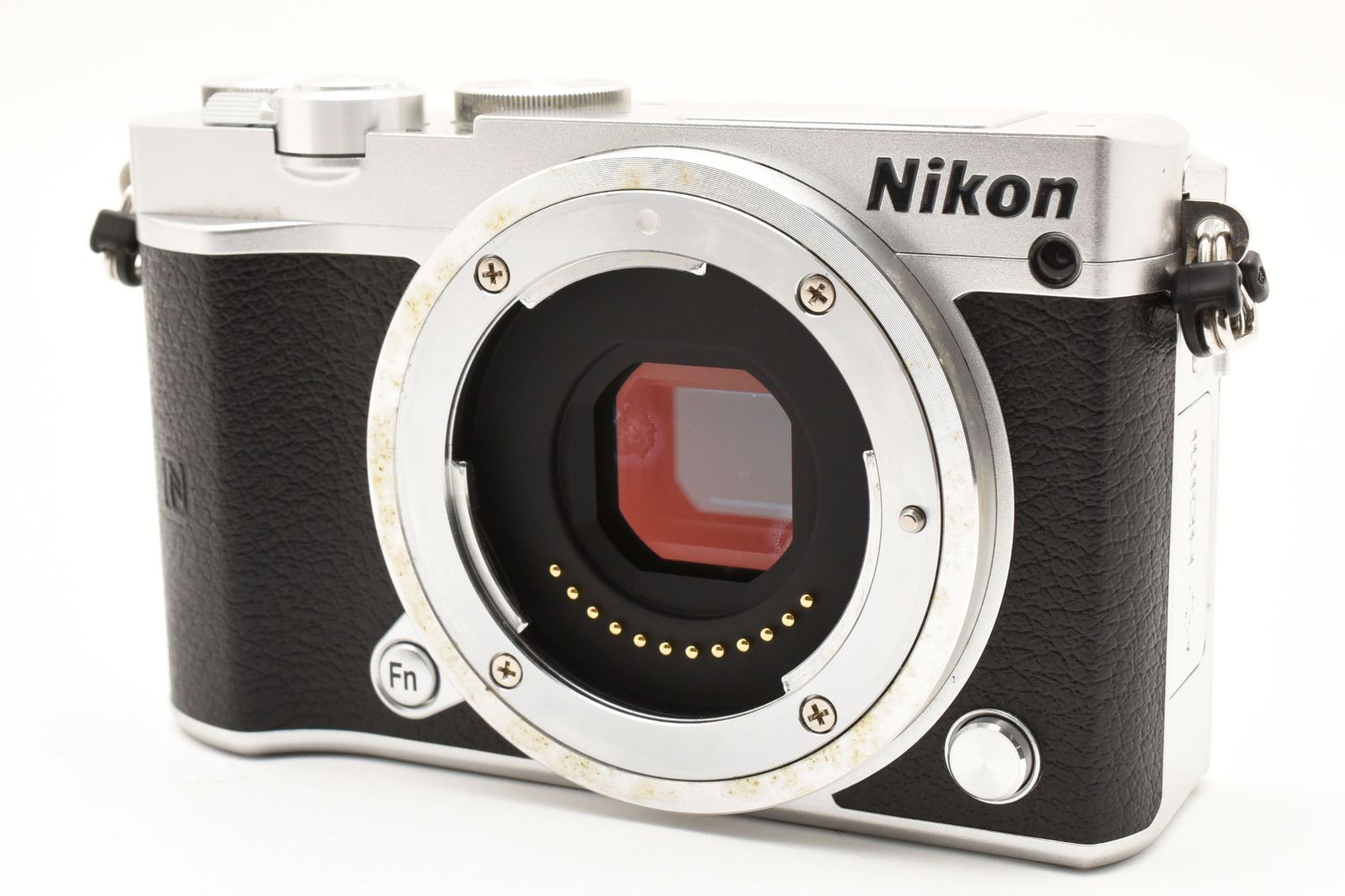 現状品 Nikon Nikon 1 J5 シルバー バッテリーチャージャーセット 楽天