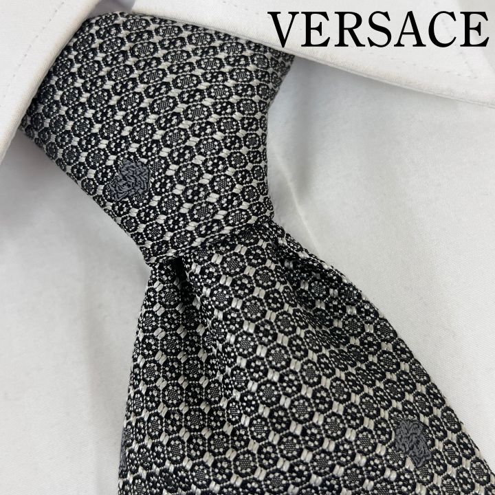 美品》VERSACE (ヴェルサーチェ) シルクネクタイ イタリア製 総