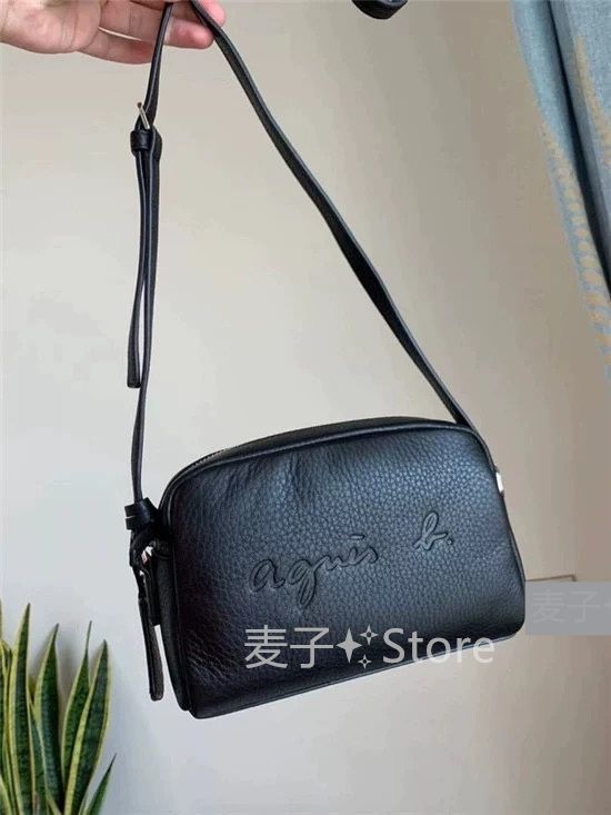 新品 大人気 アニエスベー ショルダーバッグ agnes b. エンボス