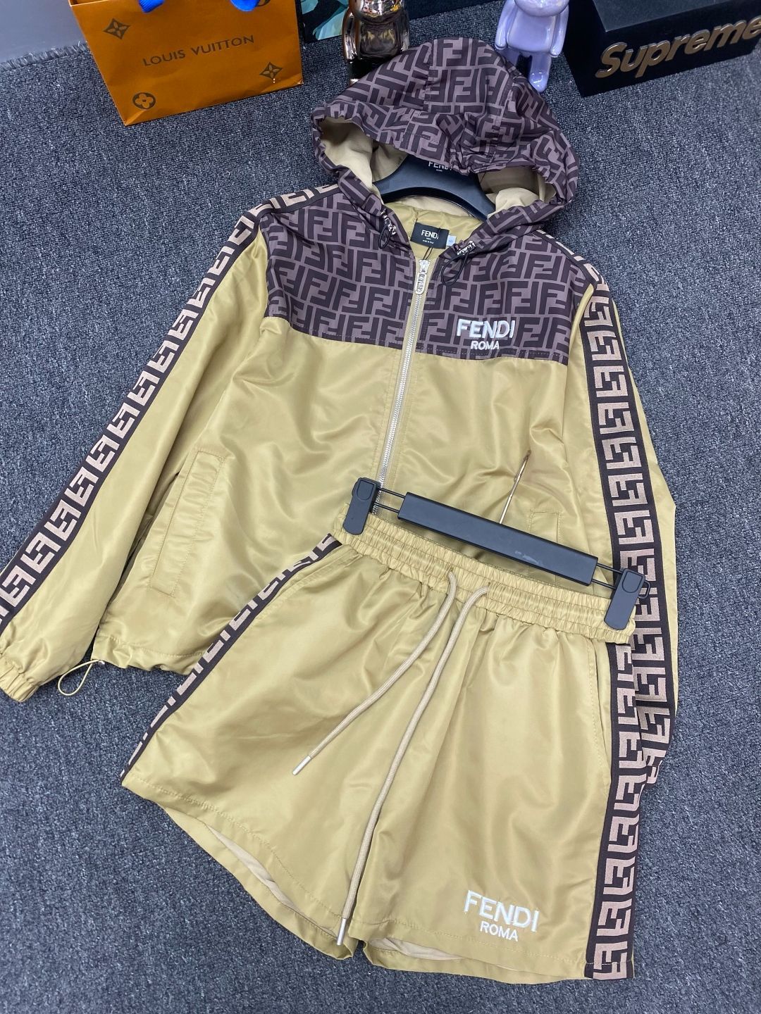 I'm#39 シール I'm#39 量子シール(10シート×10枚)