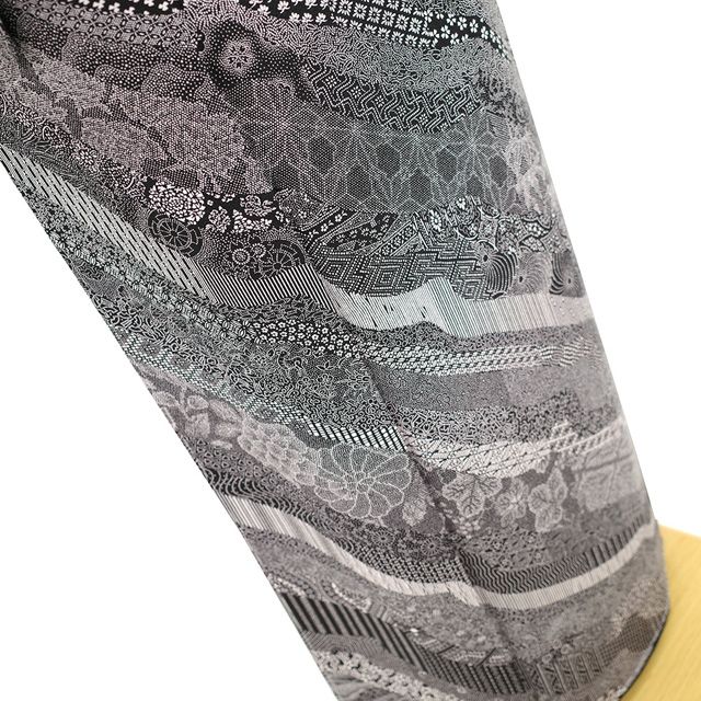 新古品】 江戸小紋 訪問着 袷 着物 伝統工芸士 染谷梅治 作家物 黒 絵