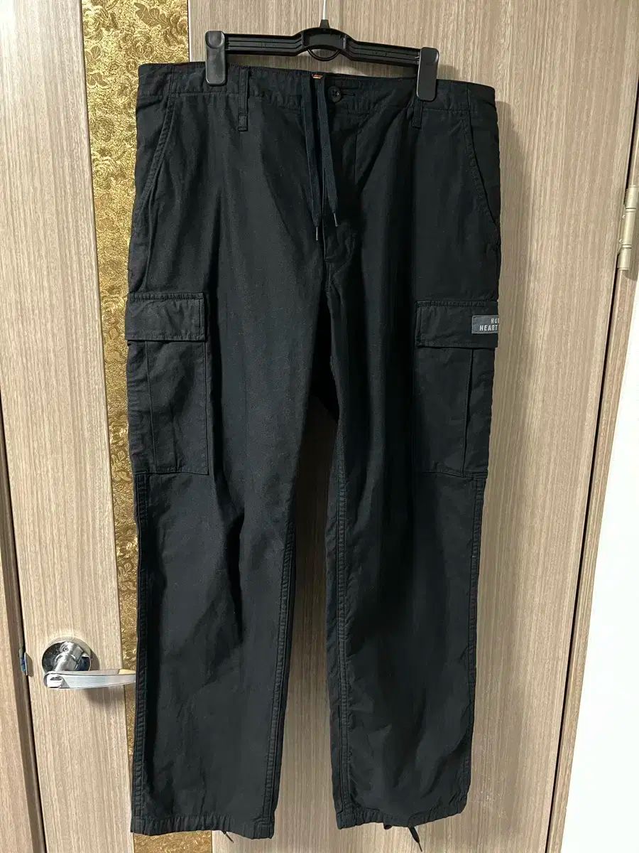HUMAN MADE(ヒューマンメイド) HumanMade 22aw カーゴパンツ 黒 L HUMAN MADE(ヒューマンメイド) HumanMade 22aw カーゴパンツ 黒 L
