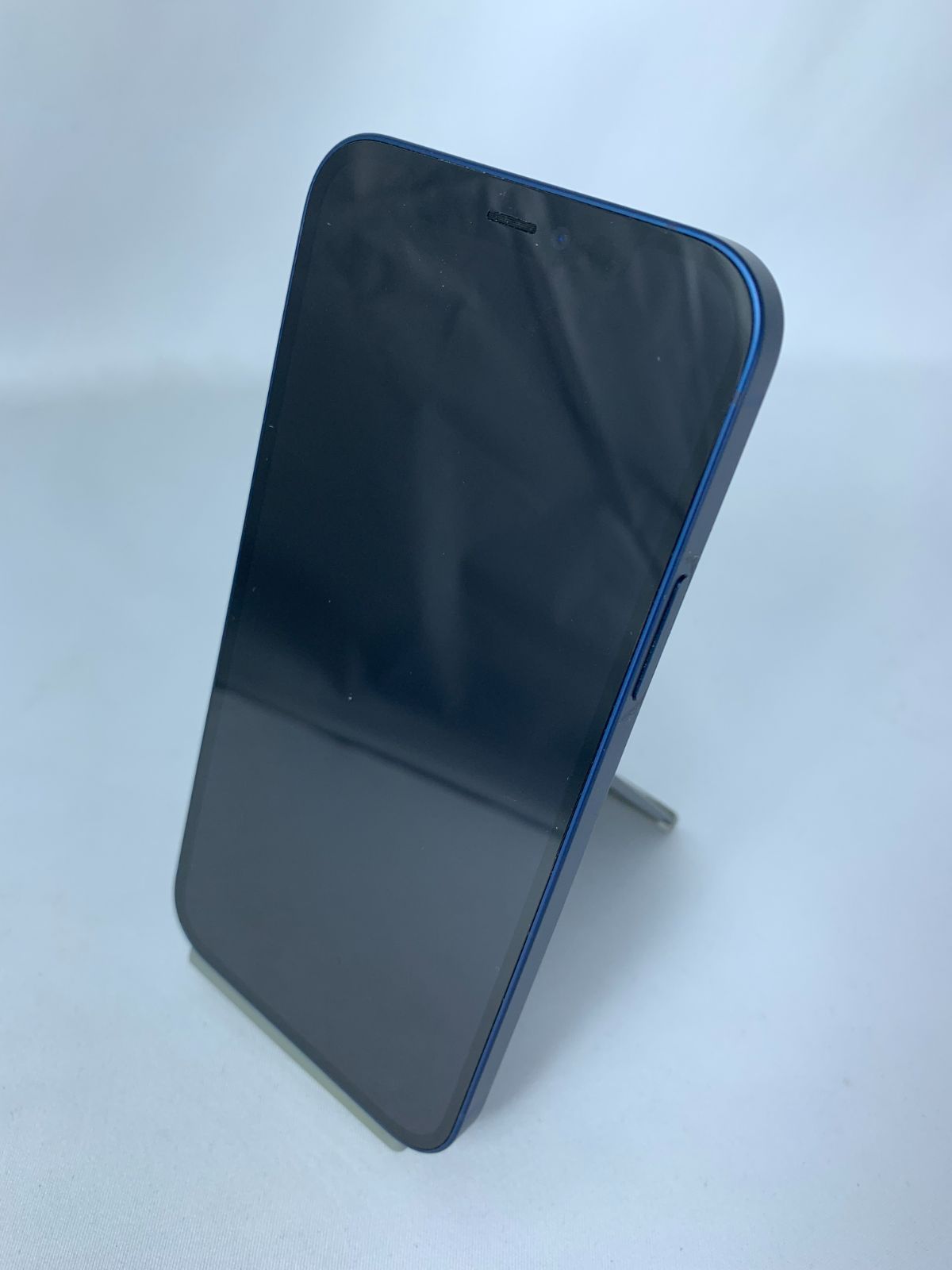【中古・バッテリー劣化】iPhone 12 64GB simロック解除済 中古・バッテリー劣化】iPhone 12 64GB simロック解除済 - メルカリ