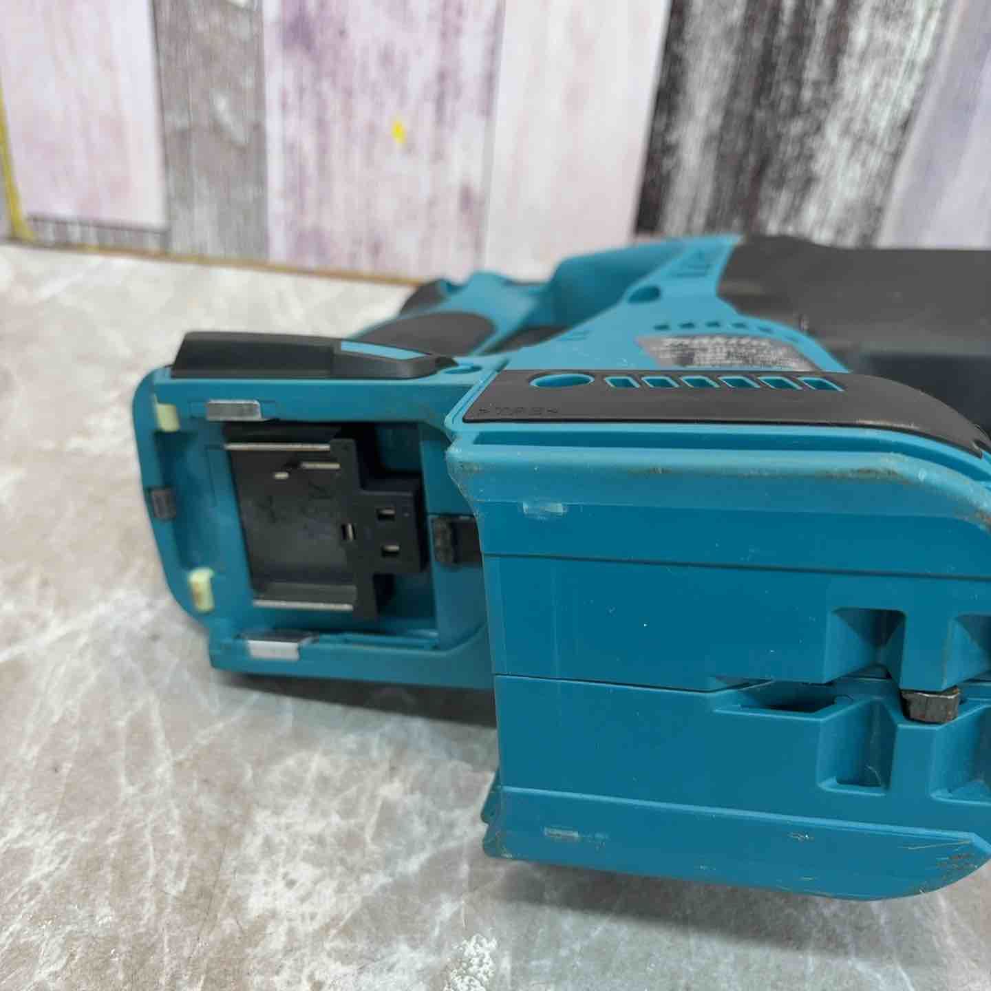 makita コードレスハンマドリル