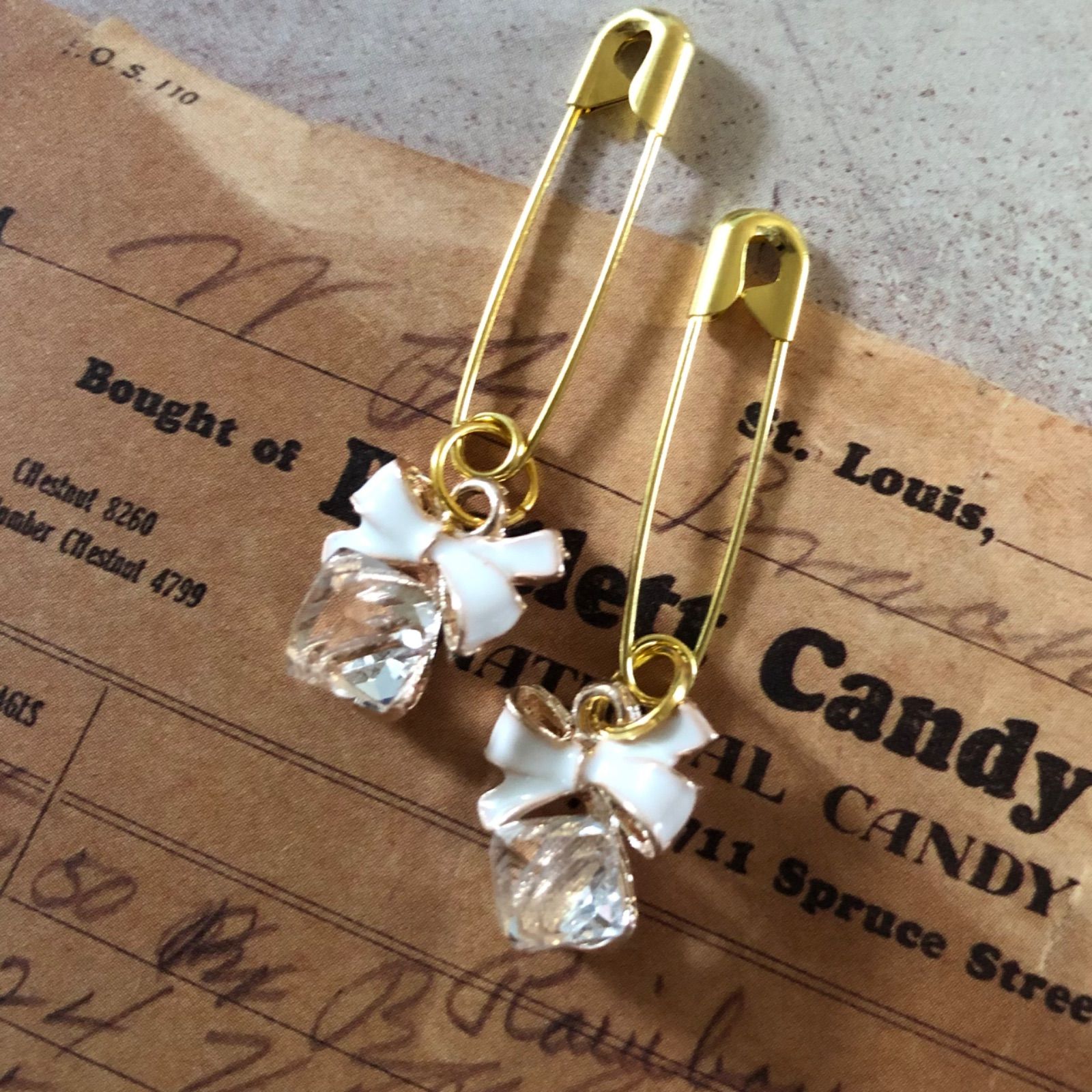 卓球 ゼッケンピン #33 きらきらクリスタルリボン - メルカリ