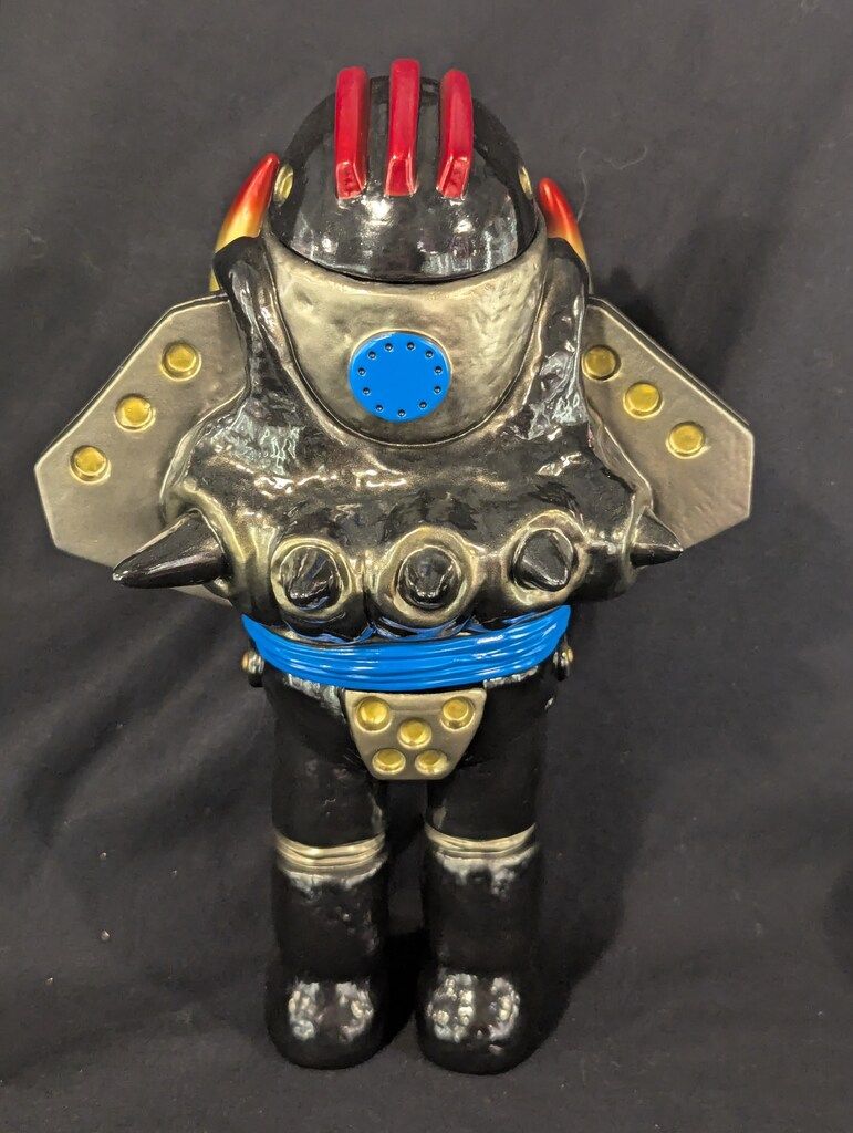 Meteoritetoy x ZOLLMEN CRUSHER 56 黒成型 - メルカリ