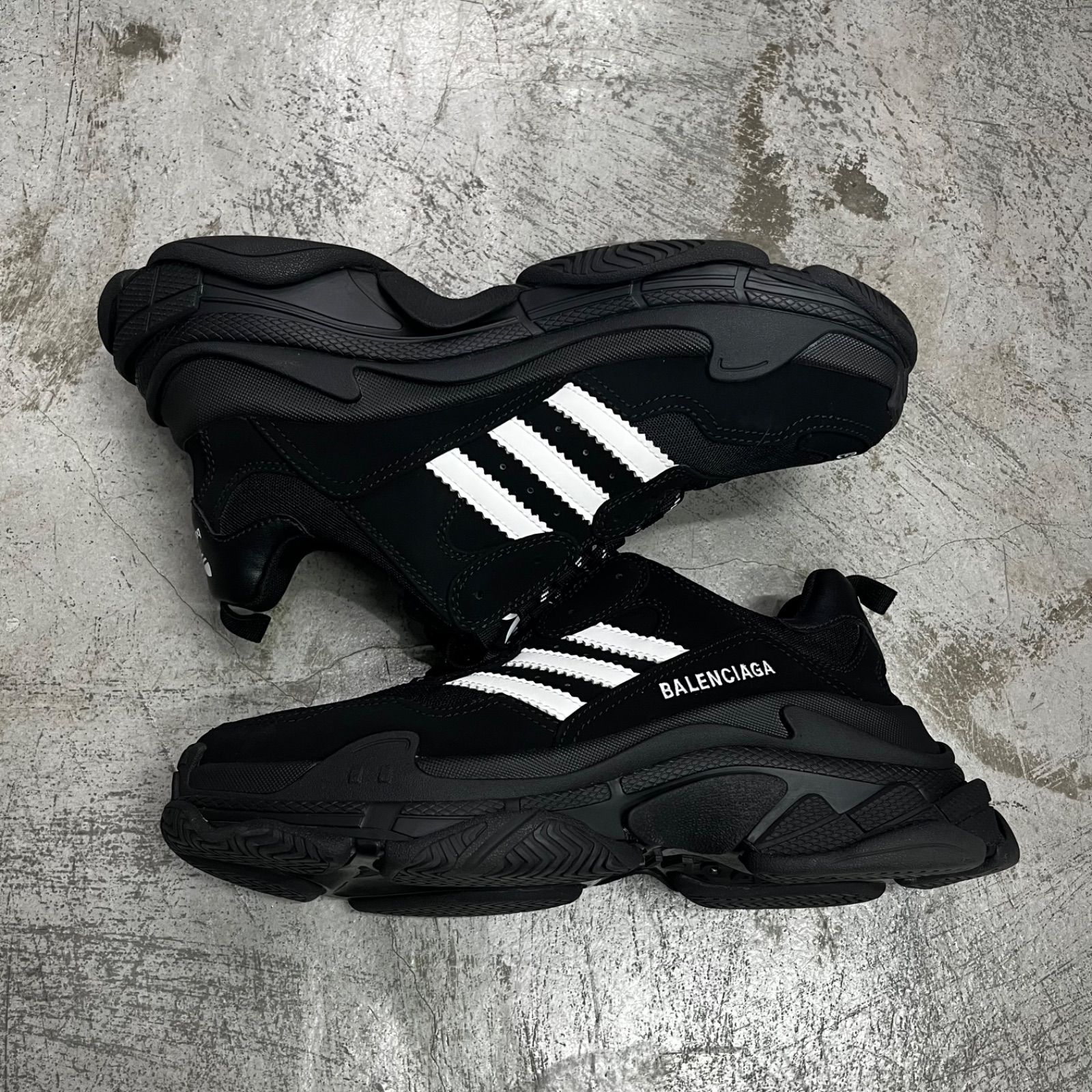 BALENCIAGA adidas TRIPLE S コラボ トリプルS トレーナー スニーカー 