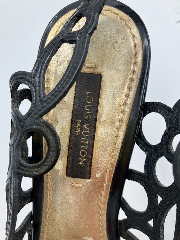 ルイヴィトン LOUIS VUITTON サンダル 35 - エナメル（レザー