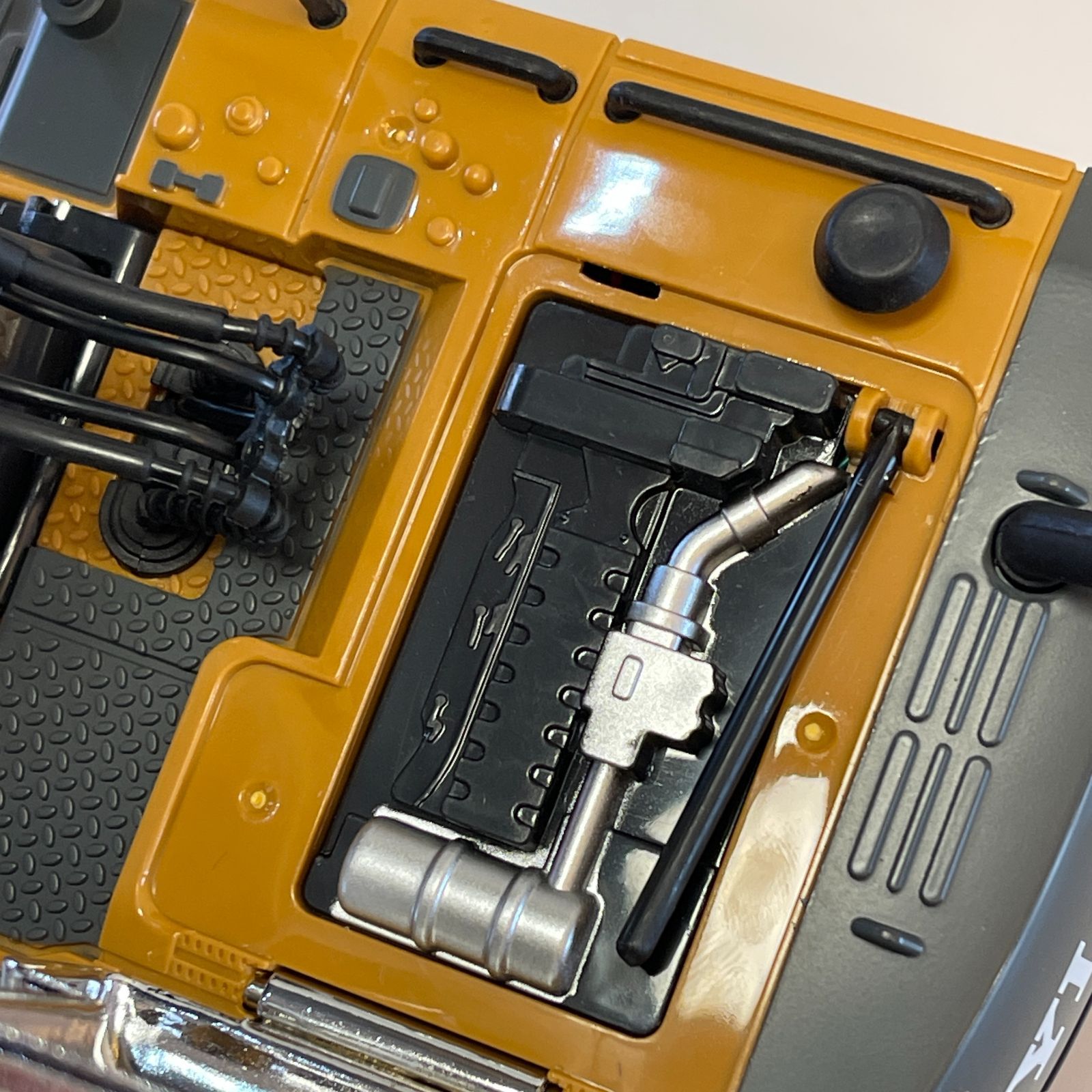 リアル操作体験！合金製 11CH RCショベルカー 掘削機 リアル操作体験！合金製 11CH RCショベルカー 掘削機 - メルカリ