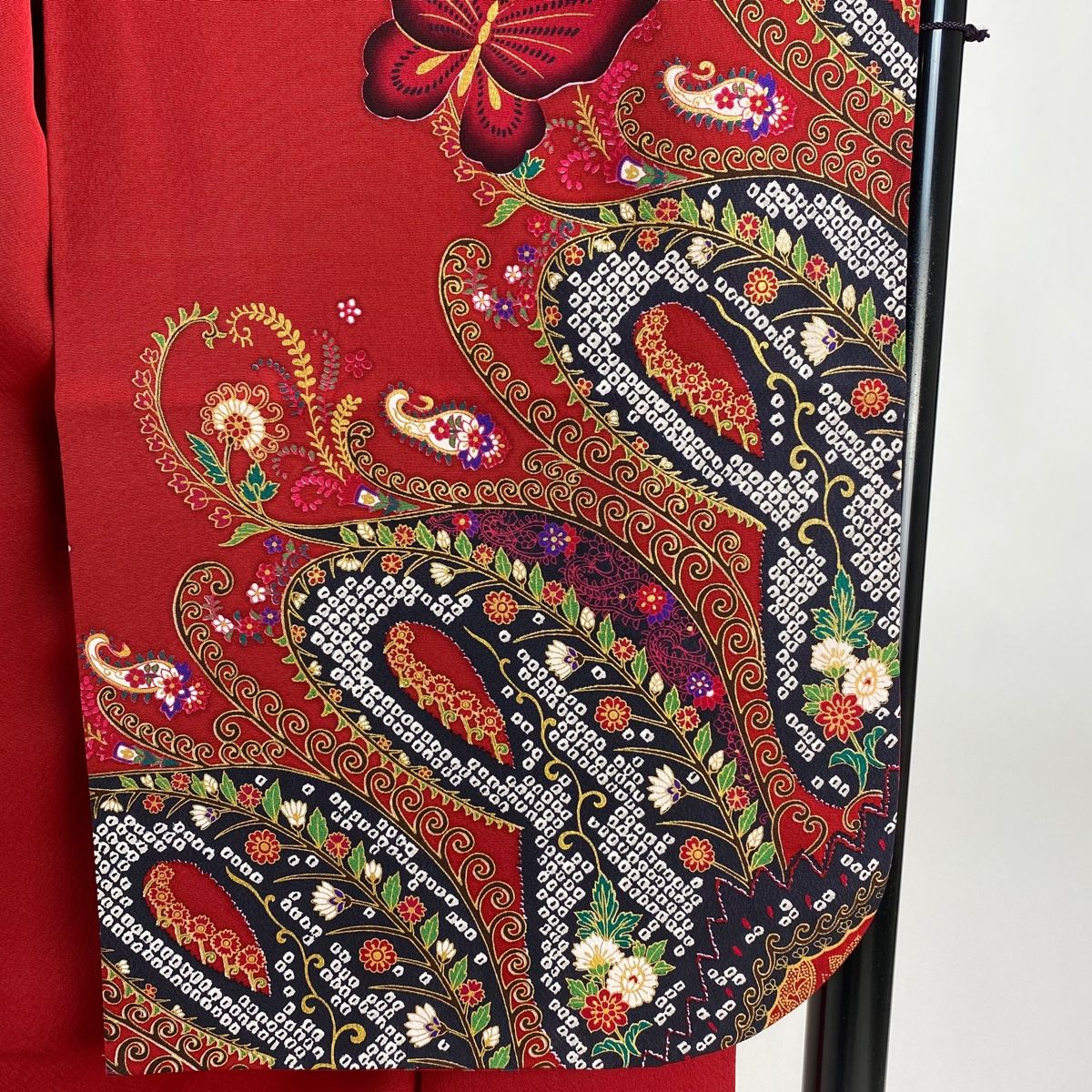 【二尺袖】中国　汕頭刺繍　正絹振袖　大人振袖　身丈167 裄丈66 二尺袖】中国 汕頭刺繍 正絹振袖 大人振袖 身丈167 裄丈66 着物・