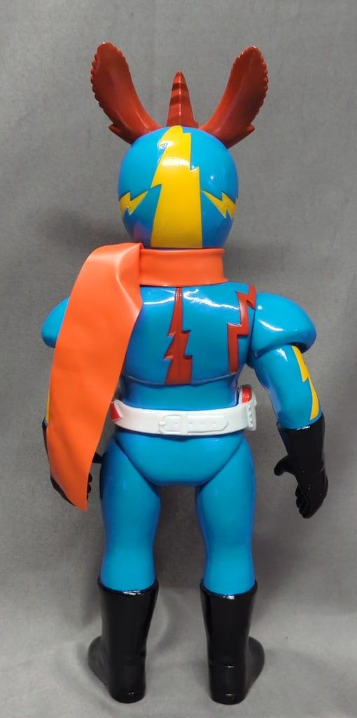 メディコム・トイ 東映レトロソフビコレクション イナズマンF ソフビ メディコム・トイ 東映レトロソフビコレクション イナズマンF 東映