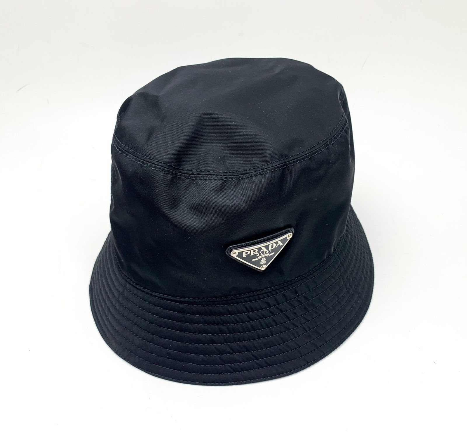 PRADA プラダ 黒 ブラック Re-Nylon バケットハット Mサイズ 1HC137