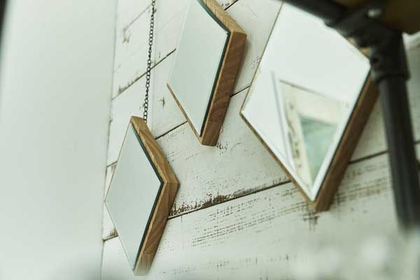 天然木 ミンディ の吊り下げ型ミラー ひし形 ３Ｐセット W20×D3×H28cm×3 No.816 NEXPOTALLINN_EU