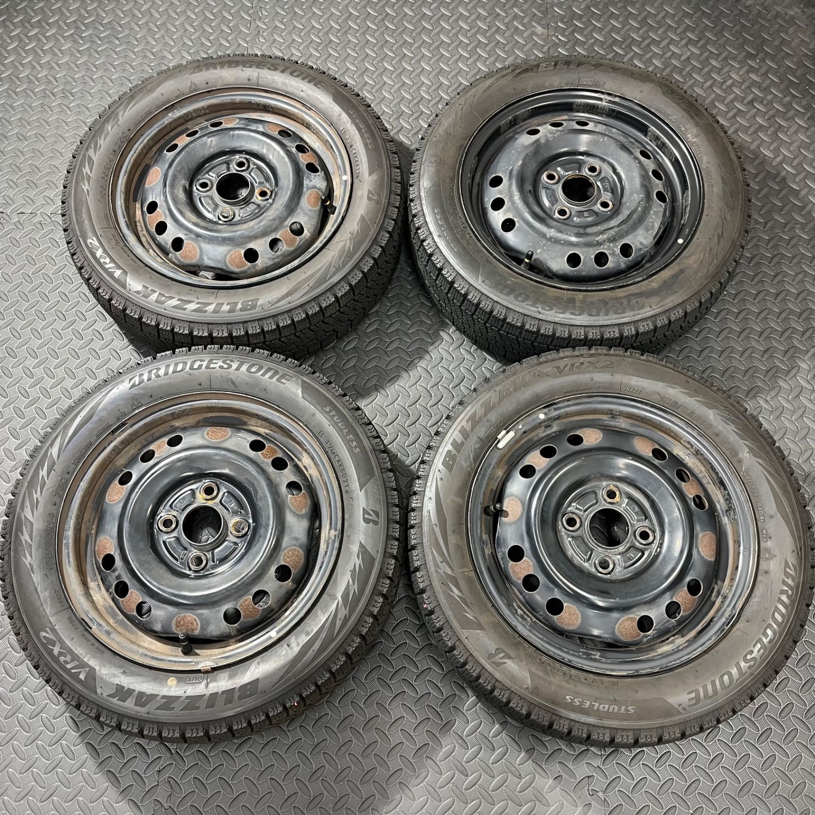 21 22年製 155 65R14 ブリヂストン ブリザックVRX2 ダイハツ タント ムーヴ コンテ ミラ スタッドレスタイヤ 1076Y