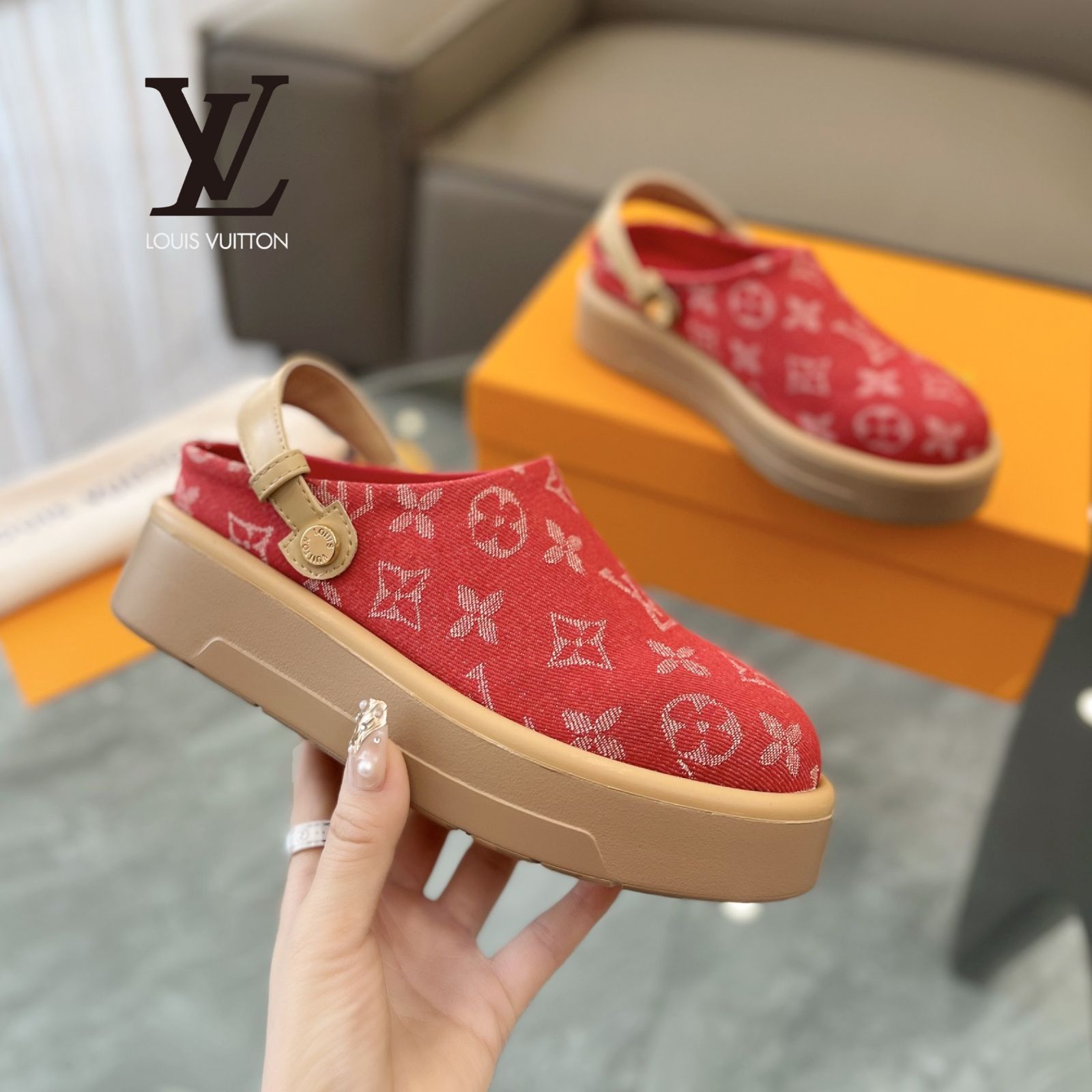 ?新品未使用?Louis Vuitton LVスリッパ、ファッションスリッパ 