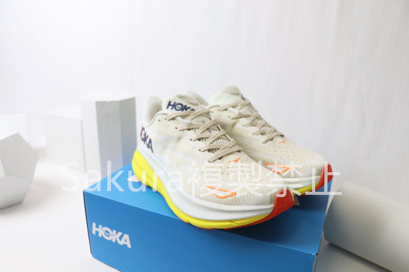 【新品未使用】HOKA ONE ONE CLIFTON 9 ホカオネオネ クリフトン9 シューズ  ランニングシューズ メンズ スニーカー