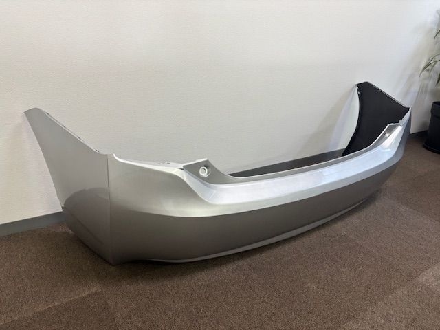 TOYOTA 30系プリウス/30プリウス リアバンパー/未塗装 社外品【P30-R