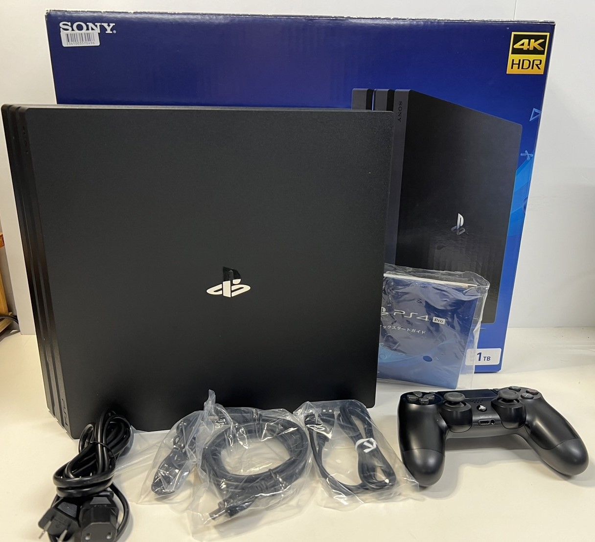 PlayStation4 Pro/PS4/CUH-7100B(B01)/1TB