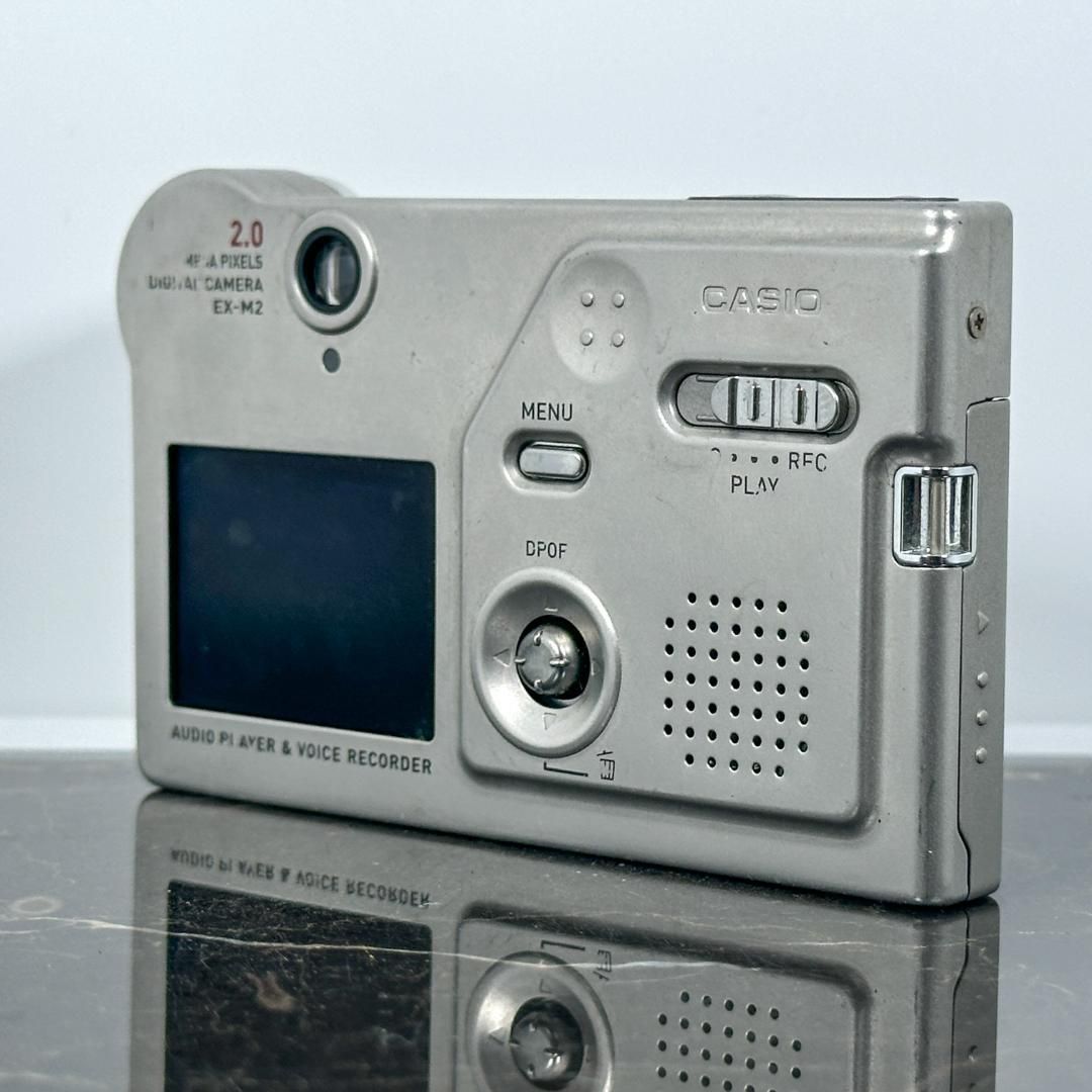 CASIO EXILIM EX-M2 デジタルカメラ カシオ エクシリム コンデジ