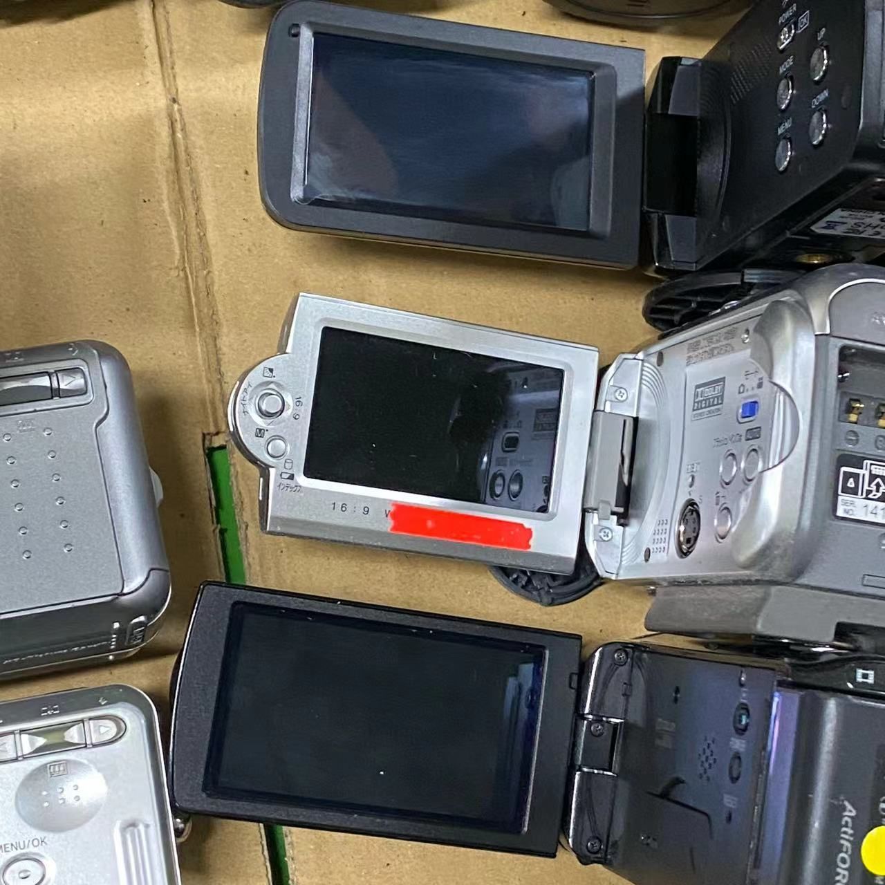 裕*様 デジカメまとめ売り、ジャンク扱い、 現状品 デジカメ4台セット 中古 ジャンク - メルカリ
