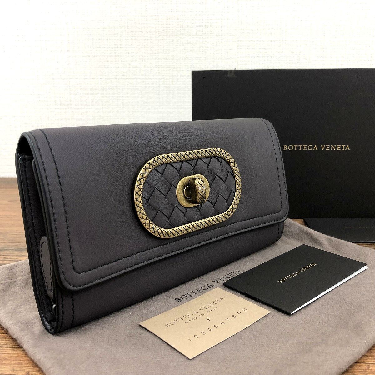 282 送料込み! 未使用品 BOTTEGAVENETA 長財布 ラムスキン 282 送料込み! 未使用品 BOTTEGAVENETA 長財布 ラムスキン