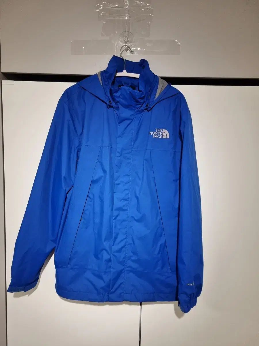 THE NORTH FACE ザノースフェイス ブルー ウィンドブレーカー ジャケット