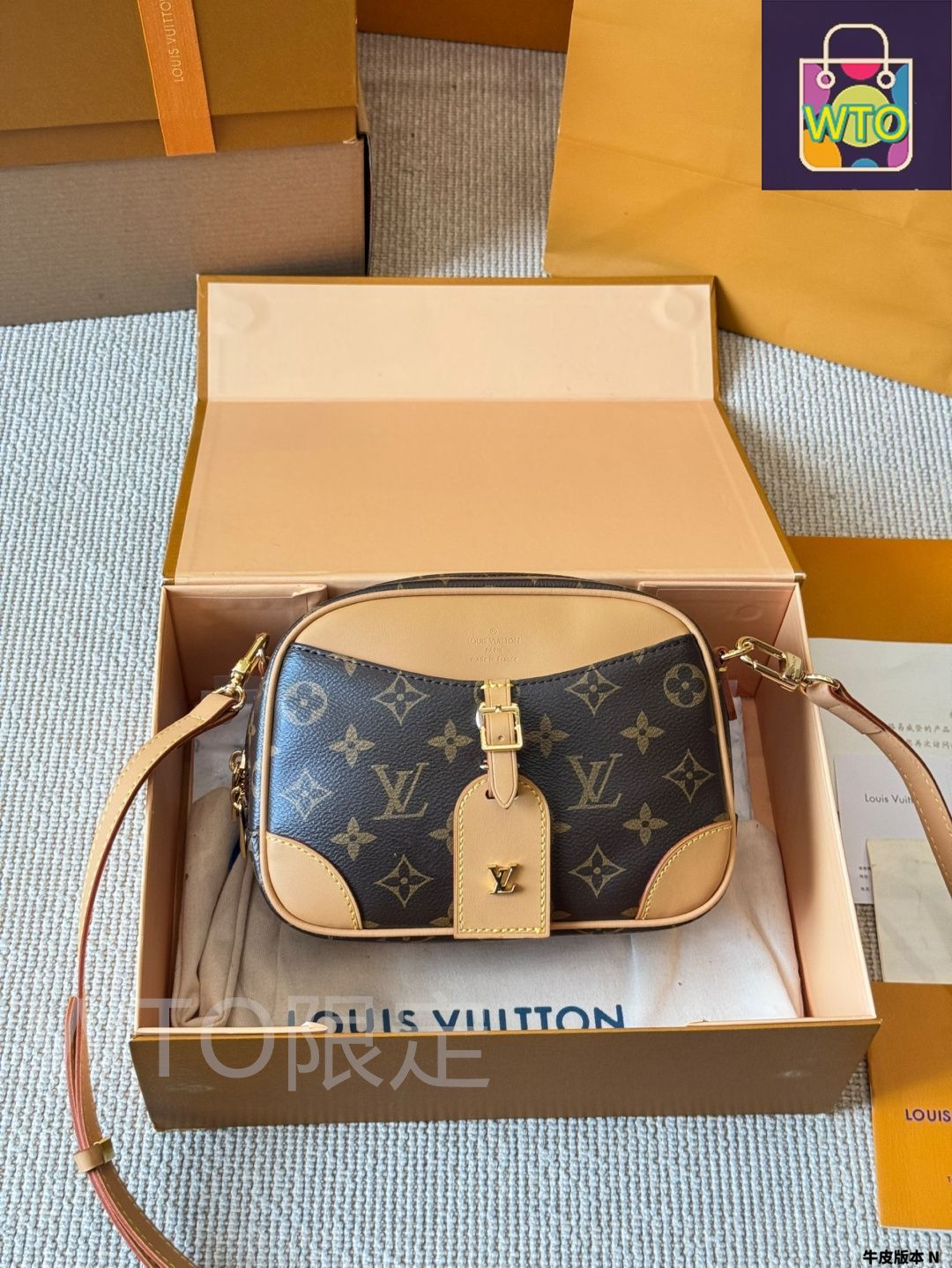 今日特価】Louis Vuitton ルイヴィトン ドーヴィルカメラバッグ