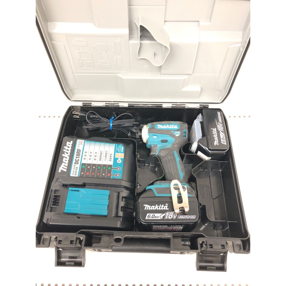 Makita TD172 インパクトドライバー 充電器ケース付き マキタ