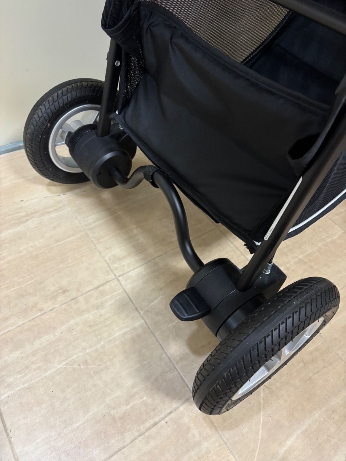 3輪ベビーカー