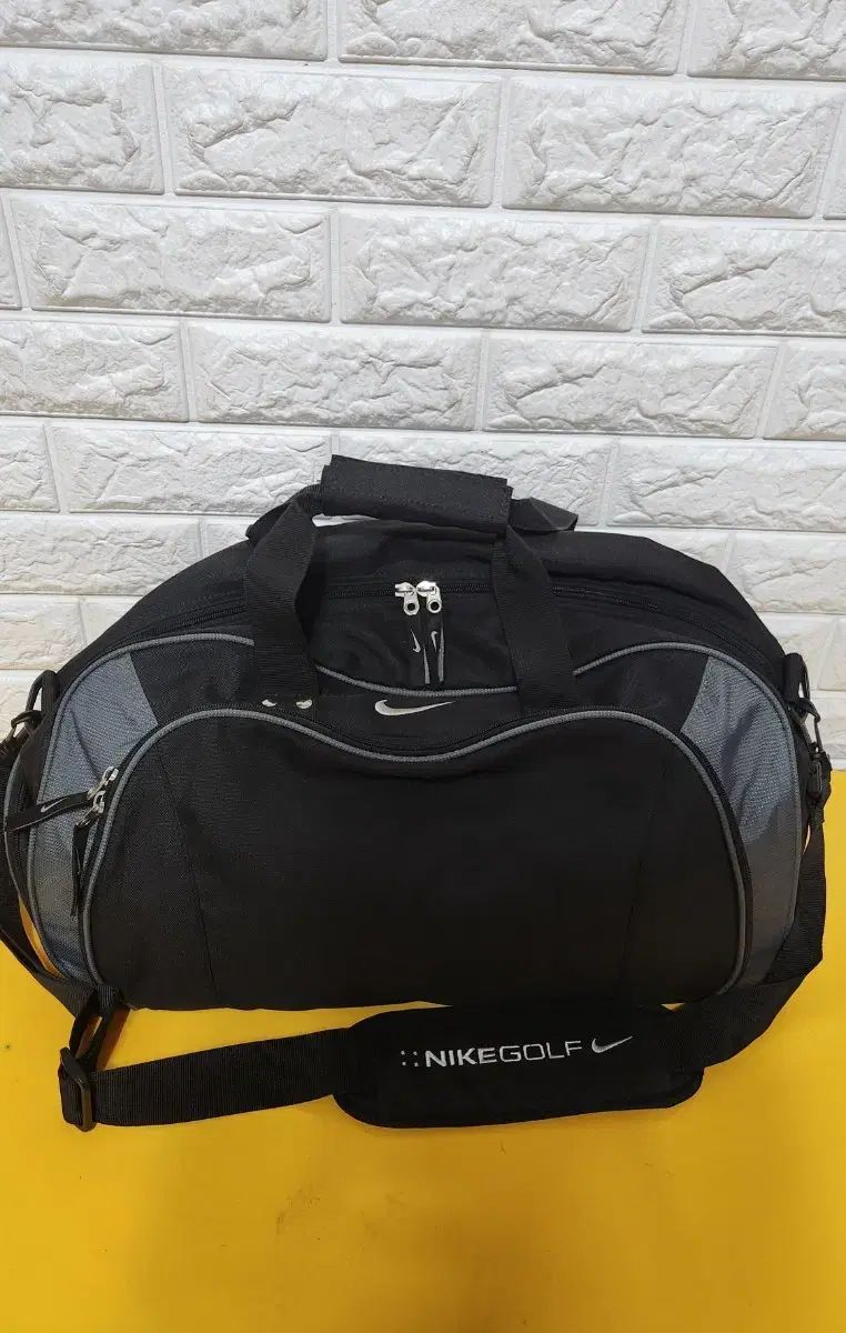 【雷市場（ポンジャン）商品韓国直送】NIKE(ナイキ) スポーツバッグ