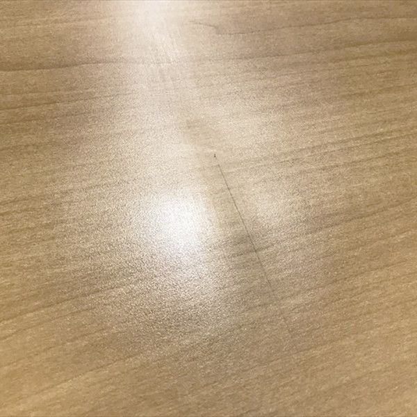ミーティングテーブル