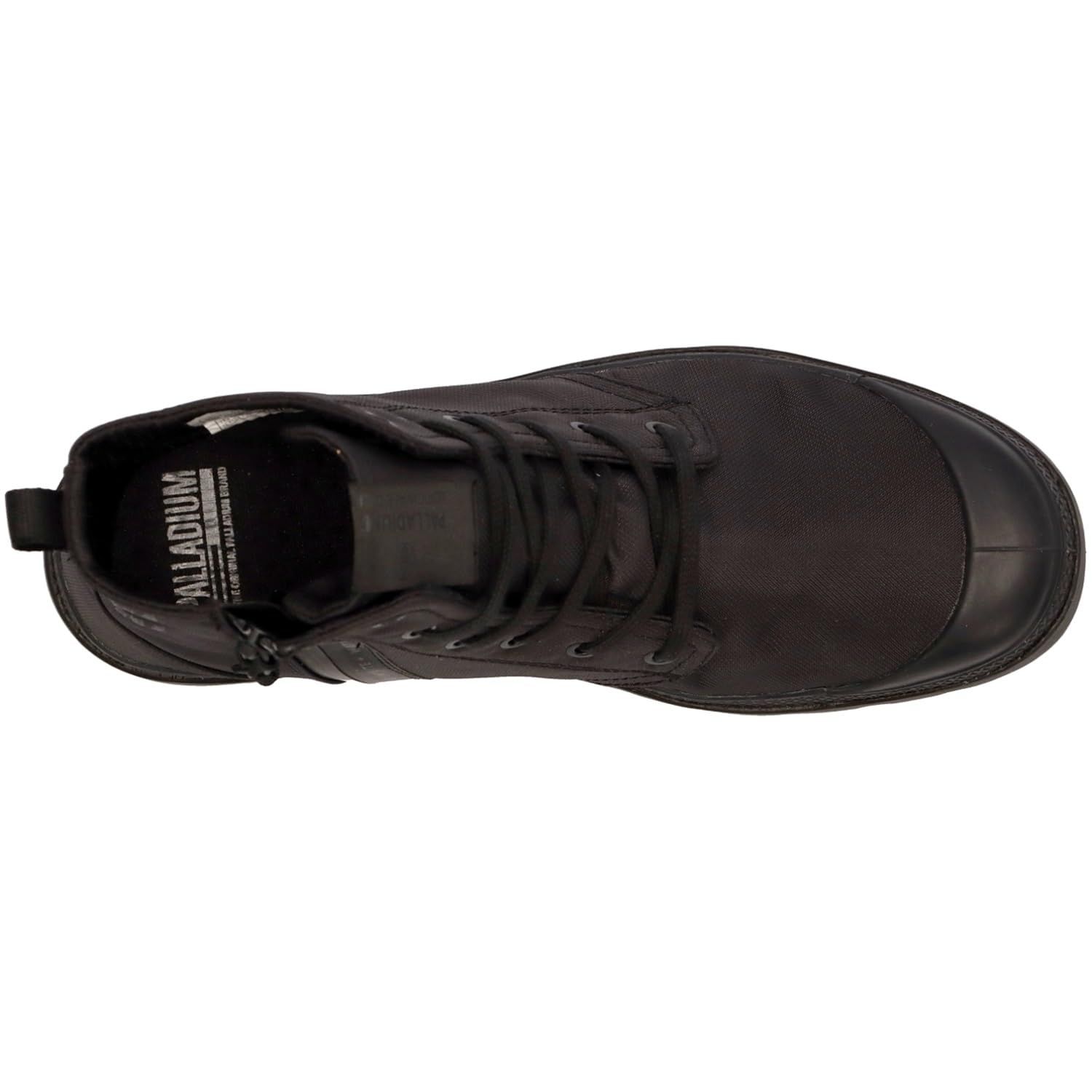 防水スニーカー