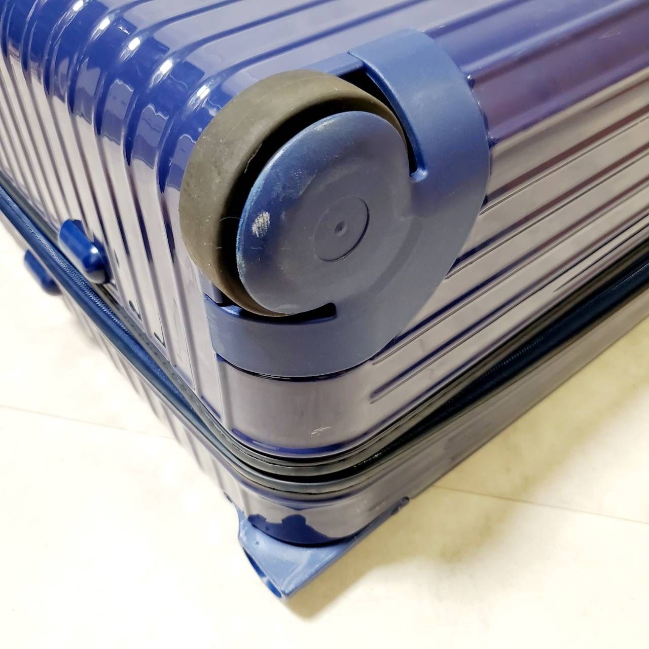 良品・大容量】RIMOWA リモワ SALSA サルサ 104L 2輪 スーツケース  