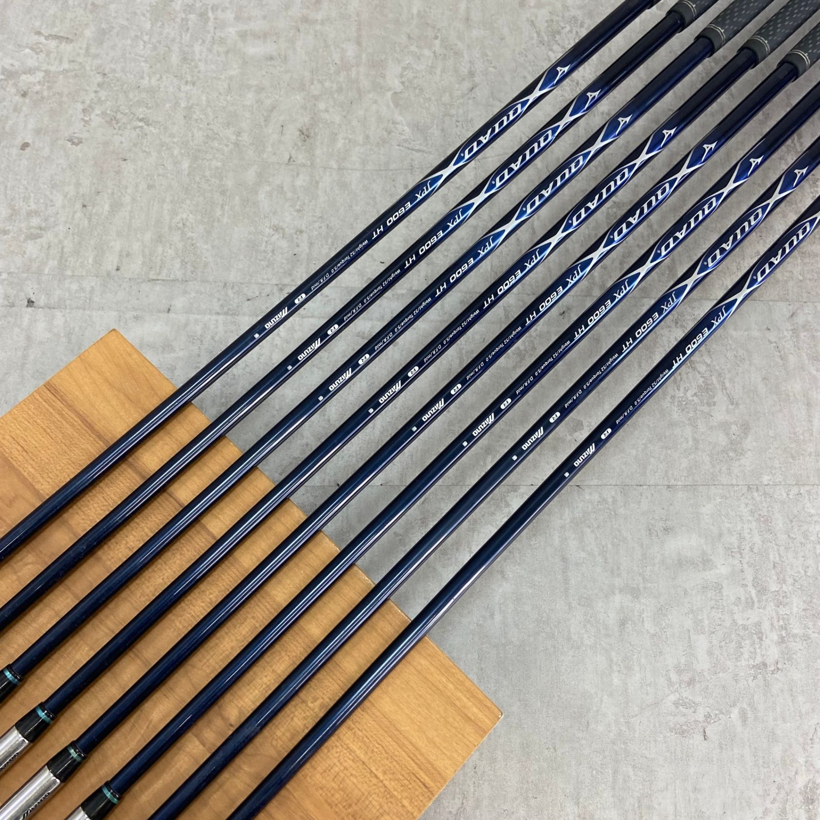 MIZUNO - Mizuno　ミズノ　JPX　E600　メンズゴルフアイアン8本セット　カーボン　R　右利き用　ポケットキャビティ Mizuno ミズノ JPX E600 メンズゴルフアイアン8本セット