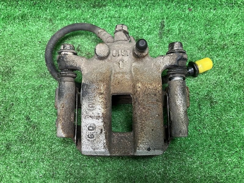 エスクード TDA4W 左リアキャリパー クロスアドベンチャー 4WD 55402-77K02-999 ZJ3