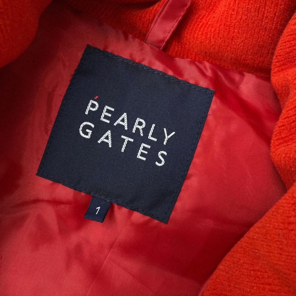 PEARLY GATES 迷彩柄 フード付きベスト　ダウン　カモフラ柄　ロゴ　赤 サイズ：1 PEARLY GATES パーリーゲイツ ダウンベスト チェック柄