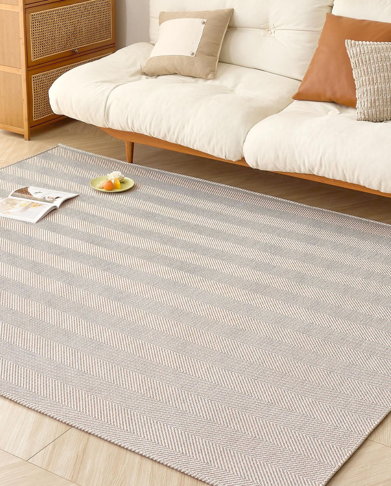 鎌倉彫 佐藤恵仙作 高級桐和箪笥8段引き出し 彫刻花模様