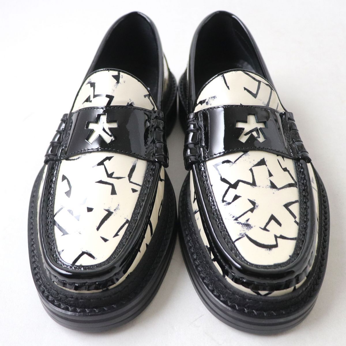 ☆MINEME様専用ページ☆未使用◇JIMMY CHOO×ERIC HAZE CURATED ☆MINEME様専用ページ☆未使用◇JIMMY CHOO×ERIC HAZE CURATED
