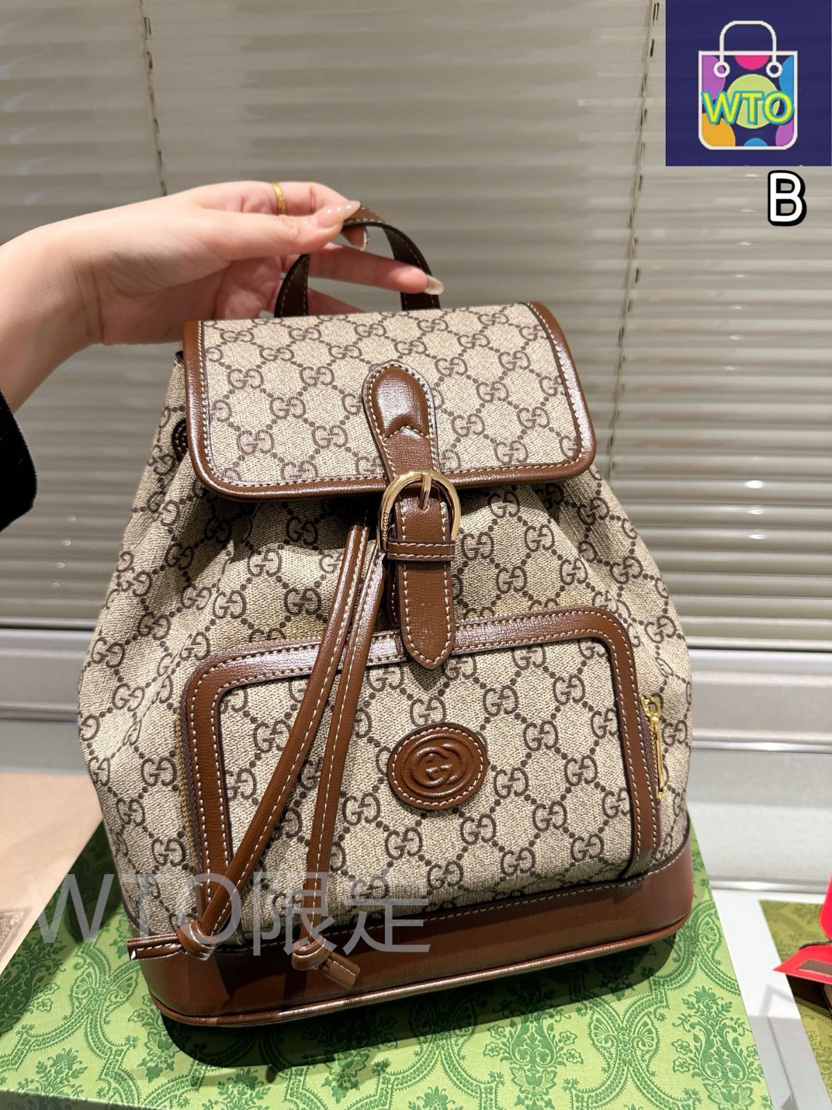 GUCCI モノグラム柄 ハンドバッグ 今日特価】Gucci モノグラム ダブルショルダーバッグ（男女兼用