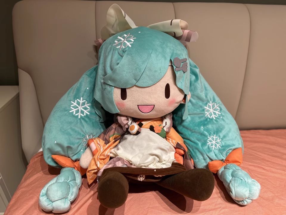 【特典付】雪ミク2024 ふわぷち どでかジャンボぬいぐるみ グッズ: 雪ミク2024 ふわぷち どでかジャンボぬいぐるみ: セガ