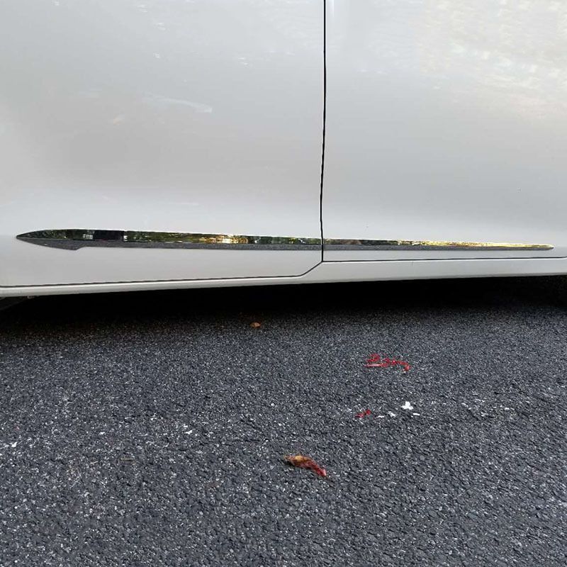 トヨタNOAH VOXY用車体装飾モール ドアエッジガード 4点セット ABS電鍍仕上げ｜ドアモールステッカー