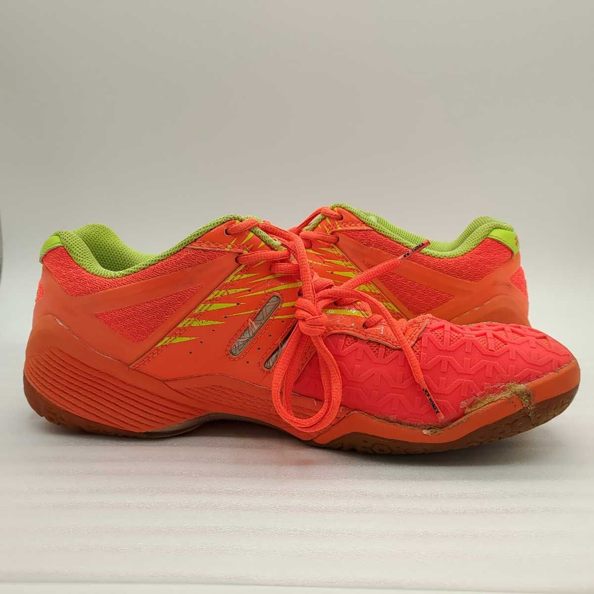 新品　YONEX LCW限定モデル　バドミントンシューズ　SHB03Y 25.5 Yonex Badminton Shoes for Men, Women & Juniors