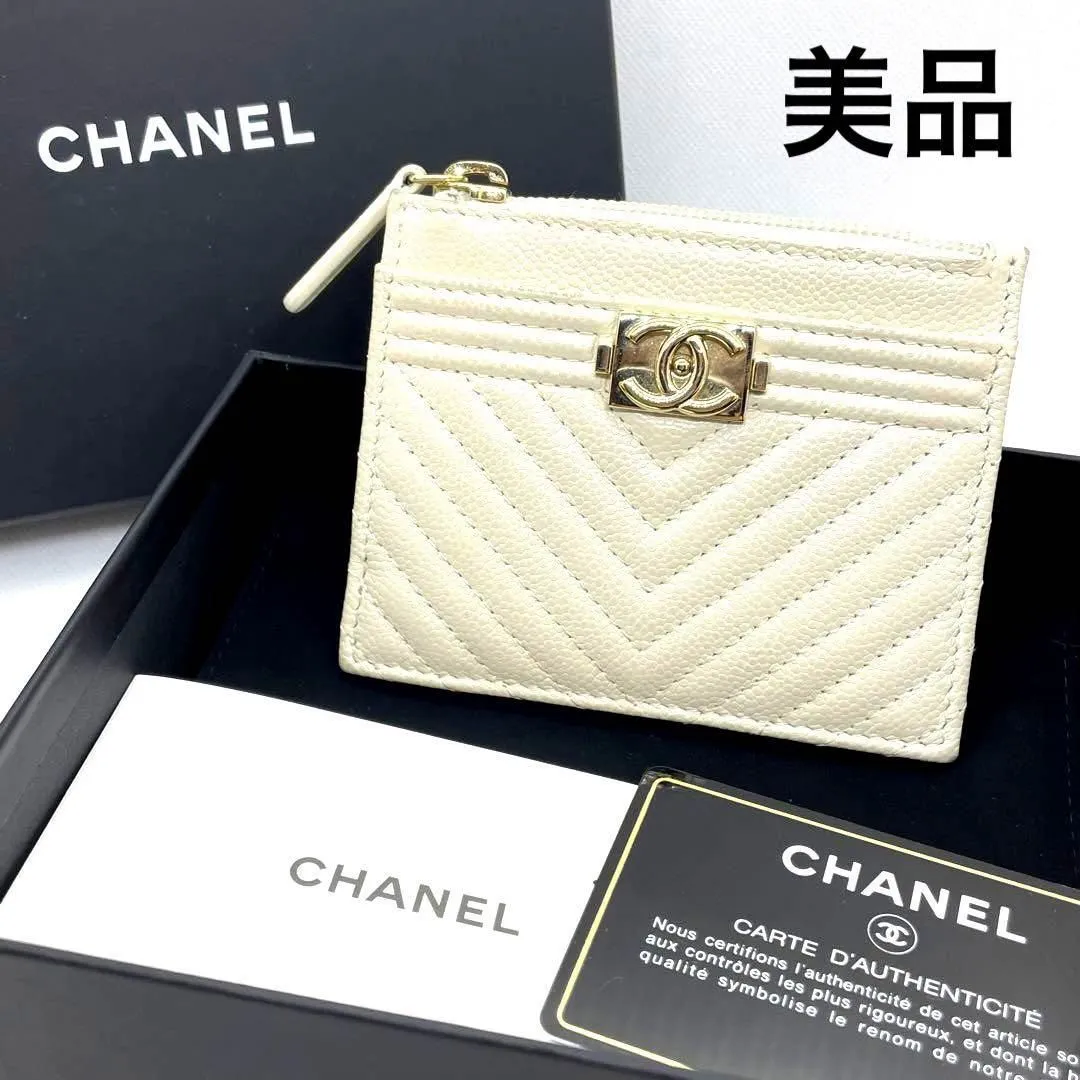 激安買取相場 CHANEL カードケース 白 キャビアスキン - 小物