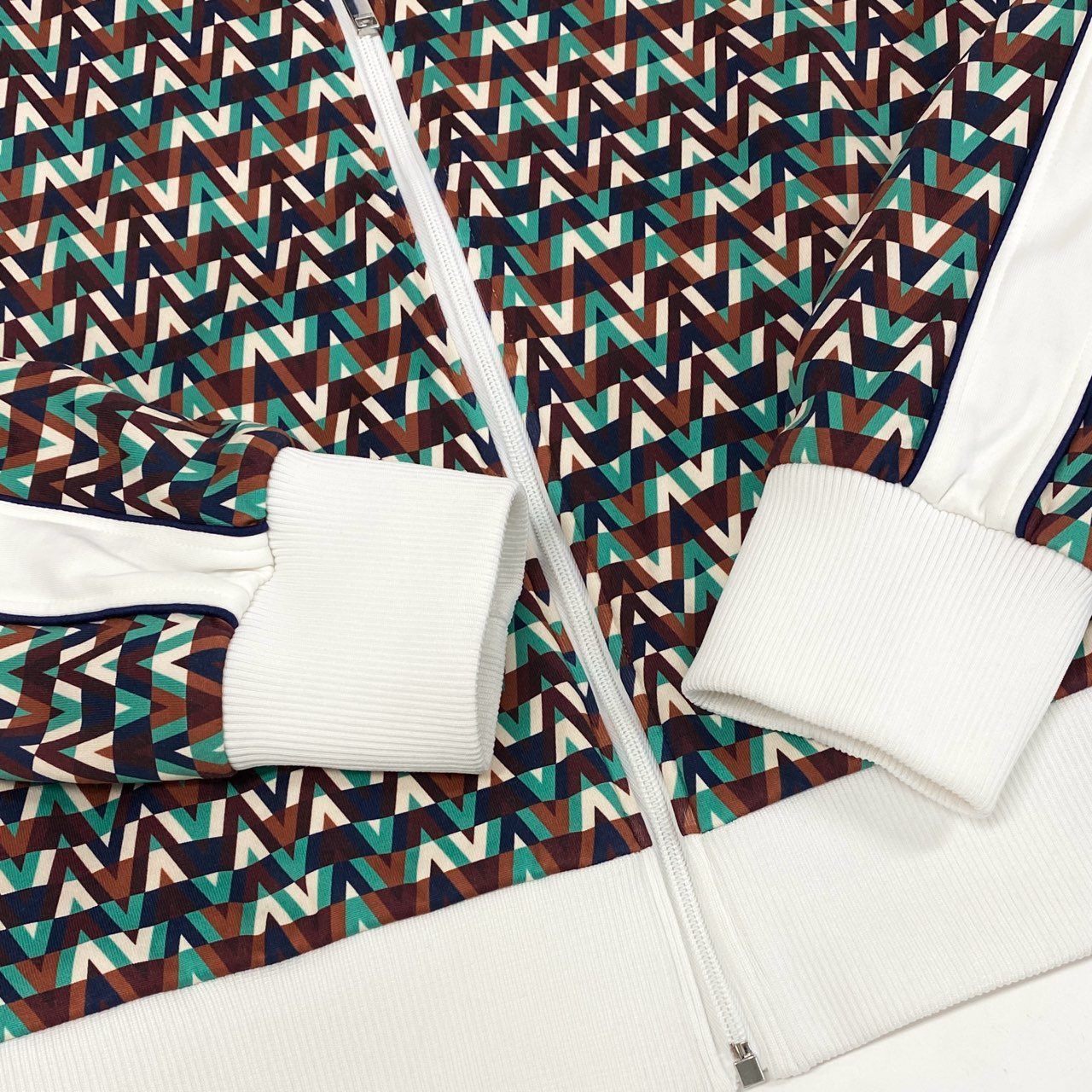 58i11 VALENTINO ヴァレンティノ オプティカル スウェットシャツ  