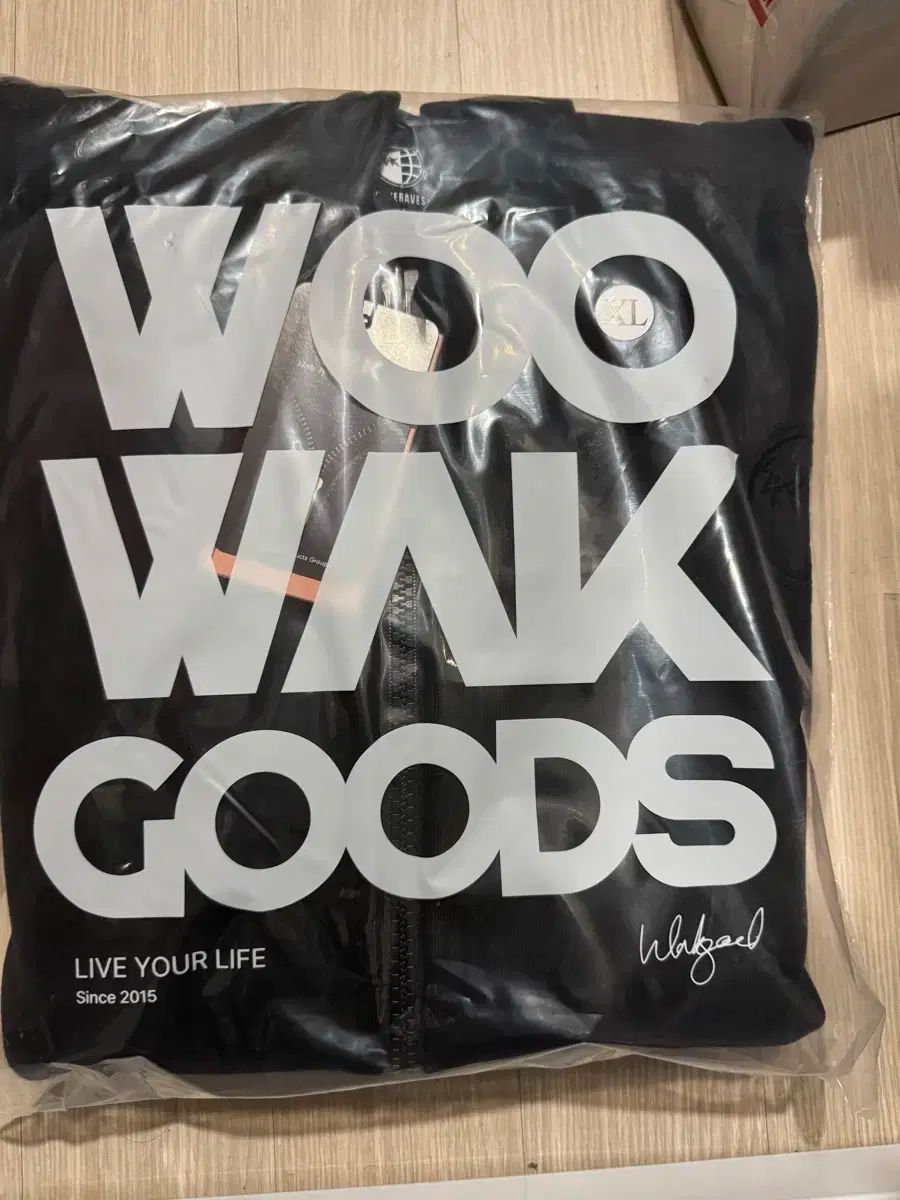 XL Wackgoods ウェイクレイビースト